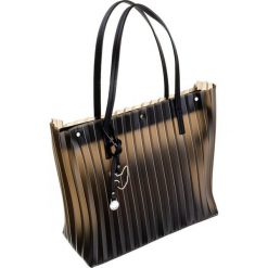 Torebka transparentna shopperka FemeStage 64760 brąz. Torby damskie na zakupy FEMESTAGE Eva Minge, z aplikacjami, ze skóry ekologicznej, eleganckie, zdobione, z breloczkiem. Za 215,00 zł.