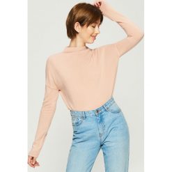 Gładki sweter basic - Różowy. Czerwone swetry klasyczne damskie Sinsay, l. Za 49,99 zł.