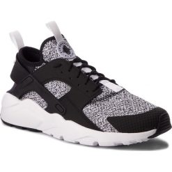 Buty NIKE - Air Huarache Run Ultra Se 875841 010 Black/White/White. Czarne buty skate męskie Nike, z materiału. W wyprzedaży za 409,00 zł.