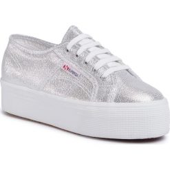 Tenisówki SUPERGA - 2790 Lamew S009TC0 Grey Silver. Szare półbuty damskie Superga, bez wzorów, z gumy, bez obcasa, na koturnie, bez zapięcia. W wyprzedaży za 279,00 zł.