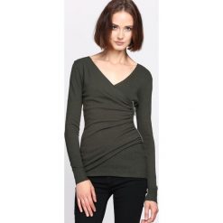 Ciemnozielony Sweter Deep Feelings. Czarne swetry klasyczne damskie Born2be, l, z dzianiny. Za 59,99 zł.