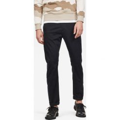G-Star Raw - Spodnie. Niebieskie spodnie męskie G-Star RAW, na co dzień, bez wzorów, z elastanu, retro. Za 419,90 zł.
