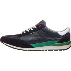 Skórzane sneakersy w kolorze granatowym. Niebieskie trampki i tenisówki damskie Otto Kern. W wyprzedaży za 257,95 zł.