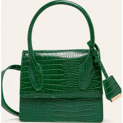 Glamorous - Torebka. Zielone listonoszki damskie Glamorous, w paski, z poliesteru, na ramię, małe, bez dodatków. W wyprzedaży za 129,90 zł.