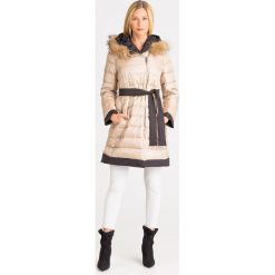 PŁASZCZ RAME Weekend Max Mara. Czarne kurtki damskie w paski, z puchu. Za 1547,40 zł.