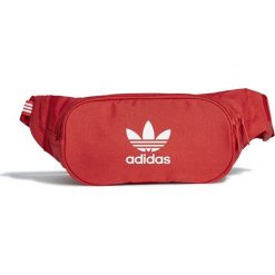 ADIDAS ESSENTIAL CROSSBODY BAG > FL9657. Torby podróżne Adidas, bez wzorów, z poliesteru, street. Za 99,99 zł.