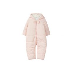 Name it Girls Kombinezon śnieżny Mosa chintz rose - Gr.Niemowlę (0 - 6 miesięcy). Czerwone kombinezony niemowlęce marki Name it, na zimę, z aplikacjami, z poliesteru, z kapturem. Za 139,00 zł.