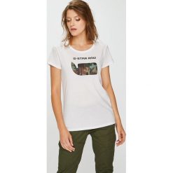 G-Star Raw - Top. Białe bluzki damskie G-Star RAW, s, z nadrukiem, z bawełny, retro, z okrągłym kołnierzem, z krótkim rękawem. W wyprzedaży za 119,90 zł.
