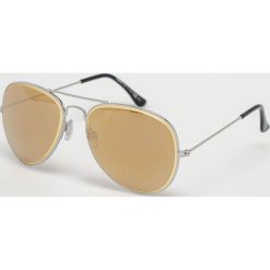 Medicine - Okulary Basic. Żółte okulary przeciwsłoneczne damskie marki MEDICINE. Za 39,90 zł.