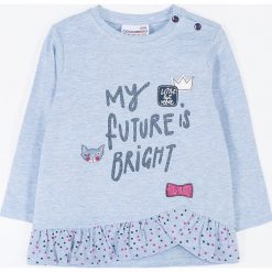 Coccodrillo - Longsleeve dziecięcy 62-86 cm. Szare bluzki dziewczęce COCCODRILLO, z nadrukiem, z dzianiny, z okrągłym kołnierzem, z długim rękawem, długie, bez kaptura. Za 45,90 zł.