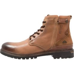 Buty zimowe męskie: Dockers by Gerli Botki sznurowane schoko