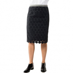 Spódnica w kolorze czarnym. Czarne spódniczki marki Deni Cler, z denimu, midi, proste. W wyprzedaży za 299,95 zł.
