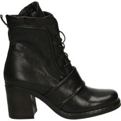 Botki - 209206 NERO. Czarne botki damskie skórzane marki Venezia. Za 389,00 zł.