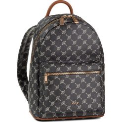 Plecak JOOP! - Cortina 4140004707 Dark Grey 802. Szare plecaki damskie JOOP!, bez wzorów, ze skóry ekologicznej, klasyczne. W wyprzedaży za 759,00 zł.
