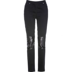 Spodnie z cekinami bonprix czarny. Czarne jeansy damskie bonprix, z jeansu. Za 41,99 zł.