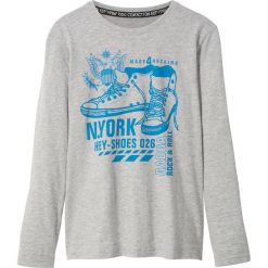 Shirt chłopięcy z długim rękawem bonprix jasnoszary melanż z nadrukiem. Szare t-shirty chłopięce bonprix, z nadrukiem, z długim rękawem. Za 22,99 zł.