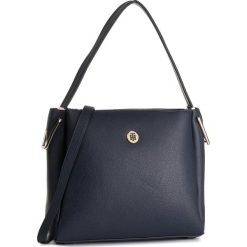 Torebka TOMMY HILFIGER - Th Core Shoulder Bag AW0AW06819 413. Niebieskie torebki klasyczne damskie TOMMY HILFIGER, bez wzorów, ze skóry ekologicznej, klasyczne, bez dodatków. Za 649,00 zł.