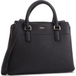 Torebka DKNY - Bellah Md Satchel De R83D5686 Blk/Gold 82. Czarne torebki klasyczne damskie DKNY, bez wzorów, ze skóry, klasyczne, bez dodatków. Za 1279,00 zł.