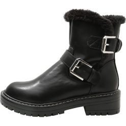 Even&Odd Botki black. Czarne buty zimowe damskie Even&Odd, z materiału. W wyprzedaży za 136,95 zł.
