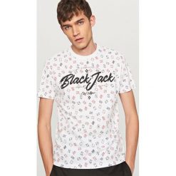 T-shirty męskie: T-shirt z nadrukiem i hasłem – Kremowy