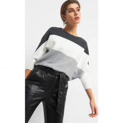 Nietoperzowy sweter w pasy. Żółte bez kategorii Orsay, xs, z elastanu. Za 79,99 zł.