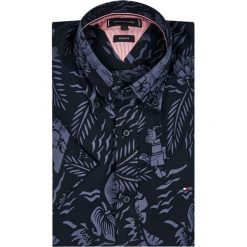 Koszula TOMMY HILFIGER Seasonal Print MW0MW12783. Niebieskie koszule męskie TOMMY HILFIGER, s, bez wzorów, z bawełny, casualowe, bez kołnierzyka, bez rękawów. Za 399,00 zł.
