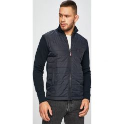 Tommy Hilfiger - Bluza. Niebieskie bluzy męskie TOMMY HILFIGER, m, z nadrukiem, z bawełny, bez kołnierzyka, bez rękawów, bez kaptura. W wyprzedaży za 679,90 zł.