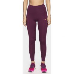 Legginsy treningowe damskie SPDF002 - ciemny fiolet. Legginsy damskie 4f, bez wzorów, z dzianiny. W wyprzedaży za 99,99 zł.