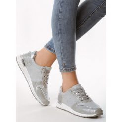 Srebrne Buty Sportowe Bring Around. Szare buty sportowe damskie Born2be, bez wzorów, sportowe. Za 59,99 zł.