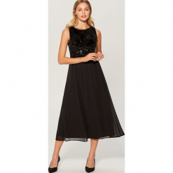 Elegancka sukienka z cekinowym topem - Czarny. Czarne sukienki balowe marki Mohito. Za 179,99 zł.