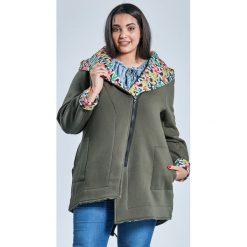 Bluza dresowa w kolorze KHAKI asymetryczny krój duże rozmiary kontrast OVERSIZE PLUS SIZE WIOSNA. Brązowe bluzy damskie Moda Size Plus Iwanek, z elastanu, sportowe, z kapturem. Za 199,90 zł.