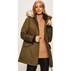 Tommy Hilfiger - Kurtka. Czarne kurtki damskie TOMMY HILFIGER, s, bez wzorów, z bawełny, krótkie. W wyprzedaży za 999,90 zł.