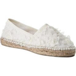 Espadryle ESPADRILLES - Alpa.Kanda 20305-21767-1 Kanda Fdo Sarga. Białe espadryle damskie marki Espadrilles, bez wzorów, z tworzywa sztucznego, bez obcasa, na płaskiej podeszwie. W wyprzedaży za 179,00 zł.