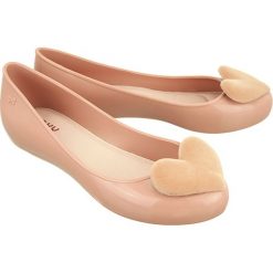 ZAXY 82540 NEW POP HEART FEM 90469 różowy, baleriny damskie. Różowe baleriny damskie Zaxy, z aplikacjami, bez obcasa. Za 189,90 zł.