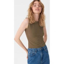 Top z koronką - Khaki. Brązowe bluzki damskie House, s, w koronkowe wzory, z koronki, bez kołnierzyka. Za 25,99 zł.