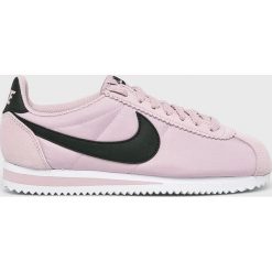 Nike - Buty Classic Cortez Nylon. Różowe buty sportowe damskie Nike, bez wzorów, ze skóry, sportowe. Za 369,90 zł.
