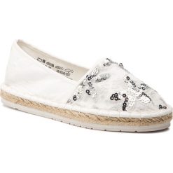 Espadryle MARCO TOZZI - 2-24217-22 White Comb 197. Białe espadryle damskie Marco Tozzi, bez wzorów, ze skóry ekologicznej, bez obcasa, na płaskiej podeszwie. Za 129,90 zł.