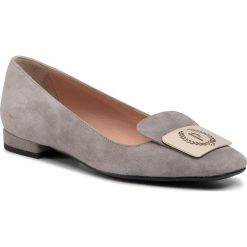 Półbuty POLLINI - SA11011C1ATA0019 Cam.Pietra. Szare półbuty damskie Pollini, z aplikacjami, ze skóry. Za 1219,00 zł.