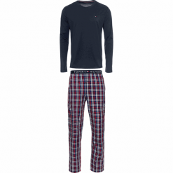 Tommy Hilfiger piżama męska UM0UM01677 M wielokolorowa. Piżamy męskie TOMMY HILFIGER, m, bez wzorów, z długim rękawem. W wyprzedaży za 229,00 zł.