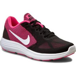 Buty NIKE - Revolution 3 819303 600 Hyper Pink/White/Black. Różowe buty sportowe damskie Nike, bez wzorów, z tworzywa sztucznego, sportowe, do biegania, nike revolution. W wyprzedaży za 199,00 zł.