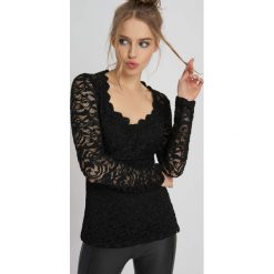 T-shirty damskie: Błyszcząca koszulka z koronki