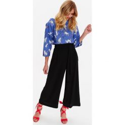 SPODNIE 3/4 DAMSKIE, LUŹNE, CULOTTE, GŁADKIE. Czarne spodnie damskie Top Secret, s. W wyprzedaży za 39,99 zł.