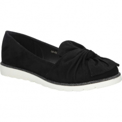 Czarne półbuty slip on z kokardą Casu 68-83. Czarne półbuty damskie Casu, bez wzorów, bez obcasa, bez zapięcia. Za 49,99 zł.