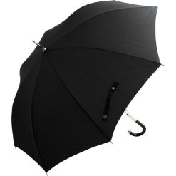 Parasol. Czarne parasole marki Simple. Za 149,90 zł.