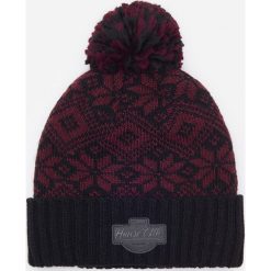 Czapka z pomponem - Bordowy. Czerwone czapki damskie House, bez wzorów. Za 39,99 zł.