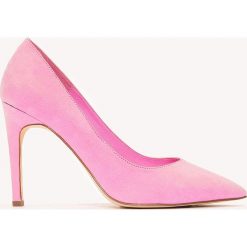 Czółenka: NA-KD Shoes Zamszowe czółenka na średnim obcasie – Pink