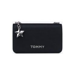Tommy Hilfiger Cross body bag Czarny. Czarne torebki klasyczne damskie TOMMY HILFIGER, w paski, z materiału, bez dodatków. Za 654,95 zł.