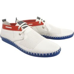 ARTIKER RELAKS 38A424 white-red, półbuty męskie. Czerwone półbuty męskie Artiker Relaks, bez wzorów, ze skóry, na sznurówki. Za 256,90 zł.