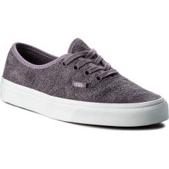 Tenisówki VANS - Authentic VN0A38EMQ8S (Hairy Suede) Purple Sage. Fioletowe półbuty damskie Vans, bez wzorów, ze skóry, bez zapięcia. W wyprzedaży za 229,00 zł.