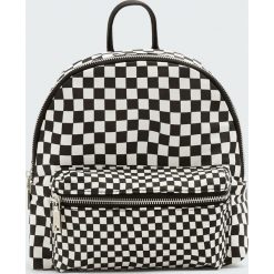 Mały plecak w kratkę. Szare plecaki damskie Pull&Bear, w kratkę. Za 69,90 zł.